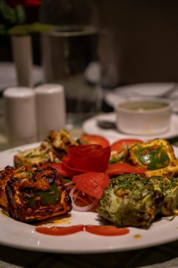 Barsana Boutique Hotel - Pure Vegetarian Καλκούτα Εξωτερικό φωτογραφία